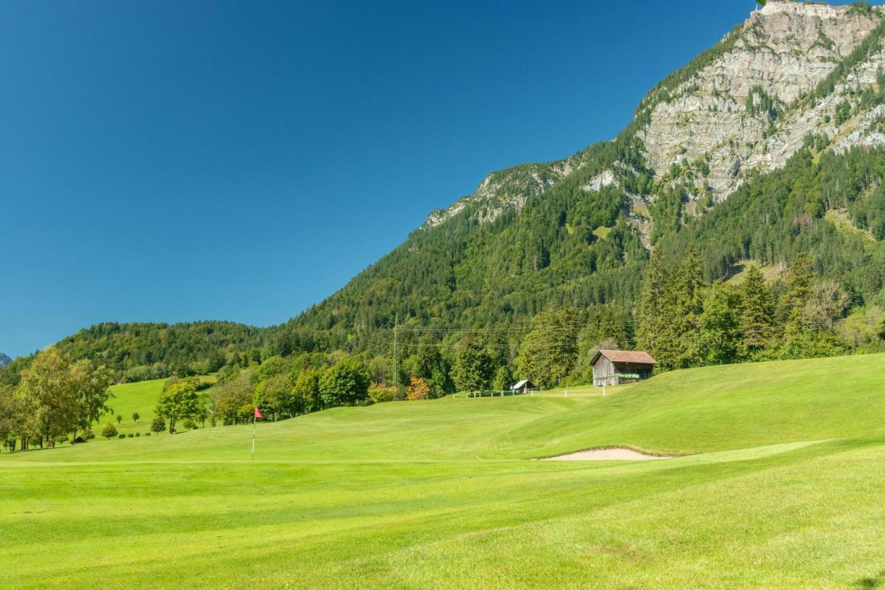 "Haus Am Illufer" Ihr Smart-Alpin-Home In Bludenz Luaran gambar